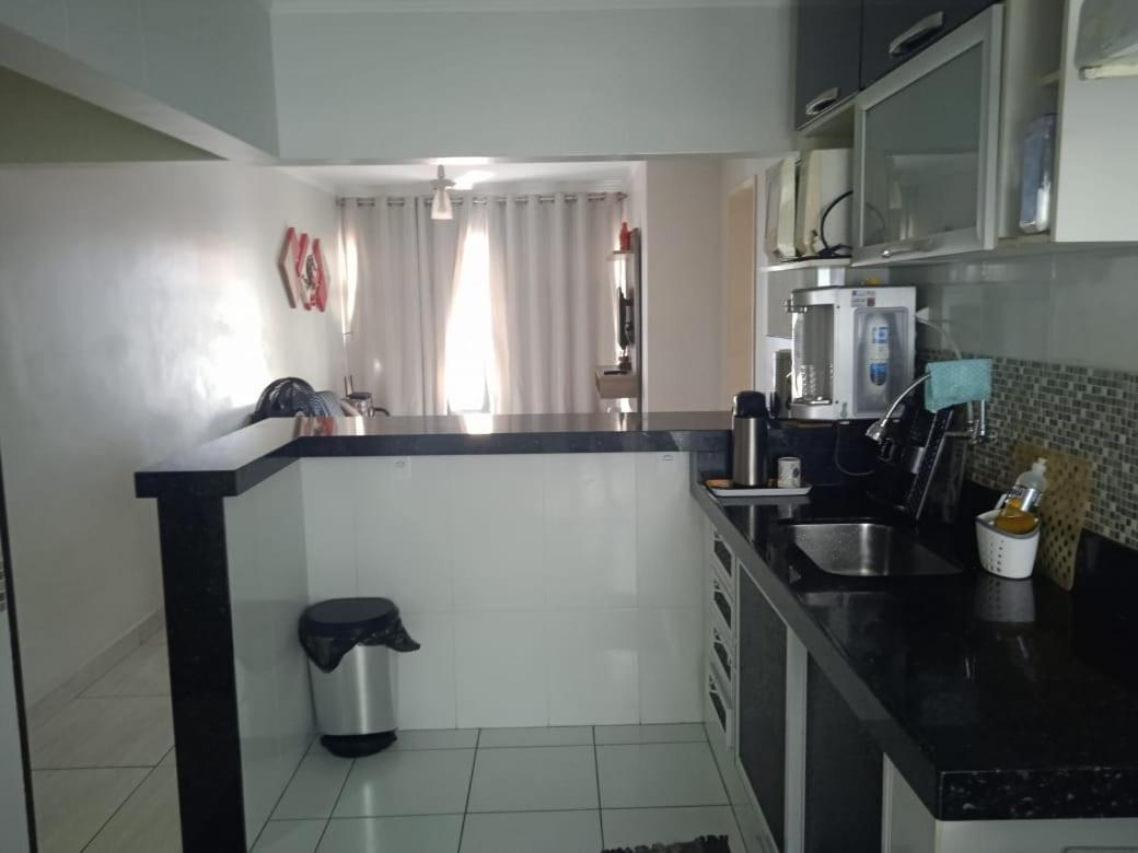 Apartamento A 50M Da Praia Do Forte Кабу-Фриу Экстерьер фото